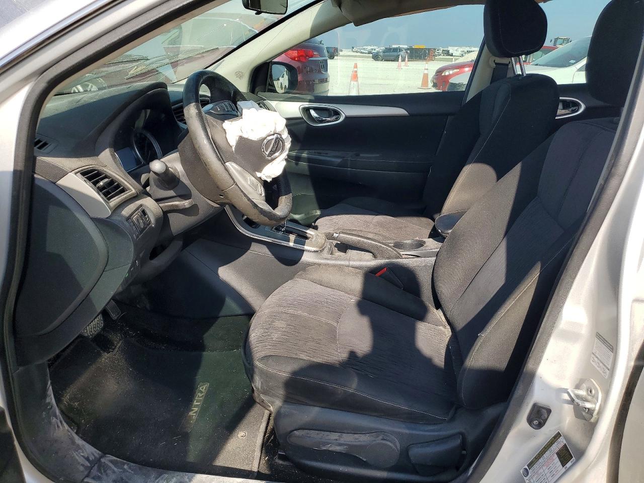 2015 NISSAN SENTRA S photo 7