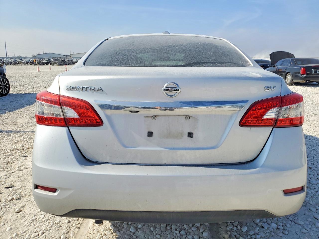 2015 NISSAN SENTRA S photo 6