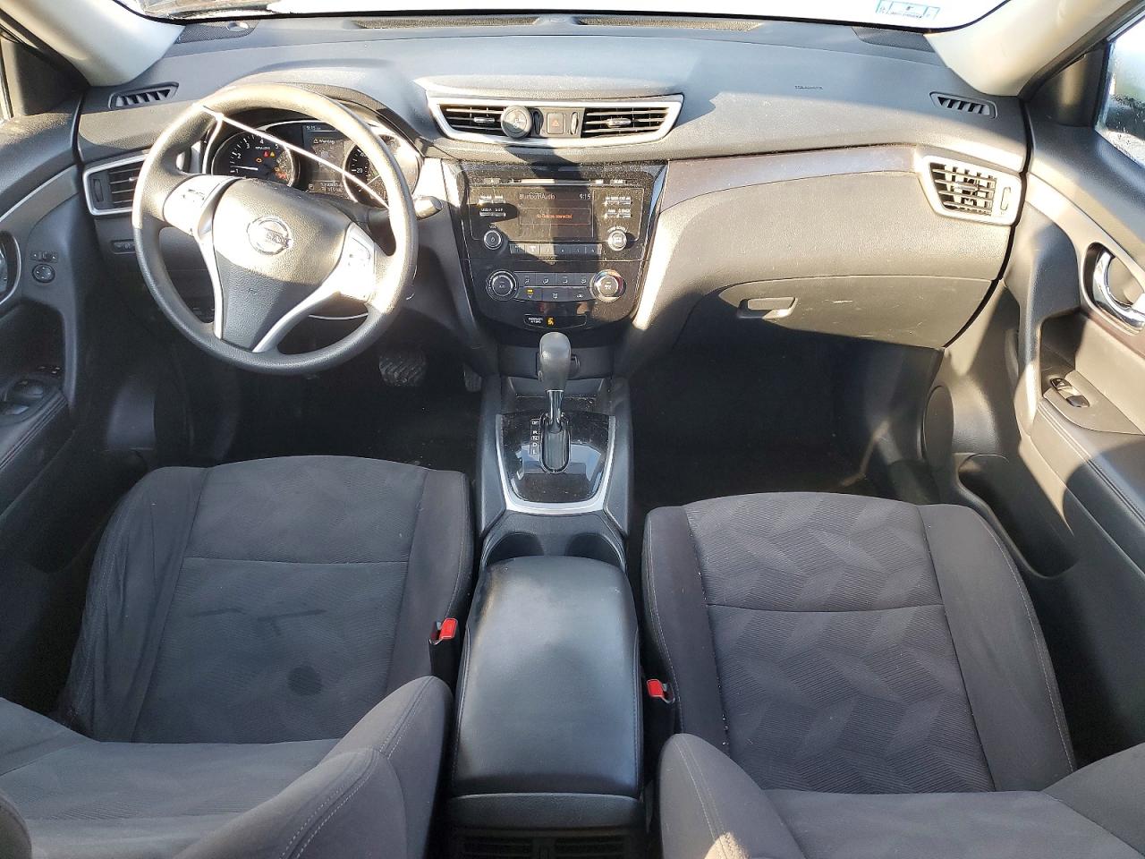 2016 NISSAN ROGUE S photo 8