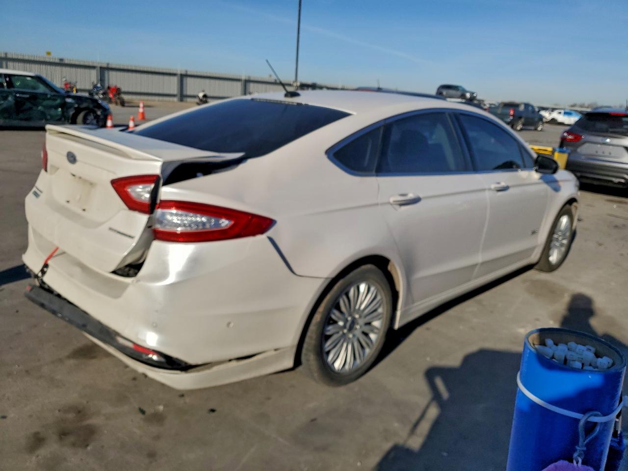 2014 FORD FUSION TITANIUM PHEV photo 3