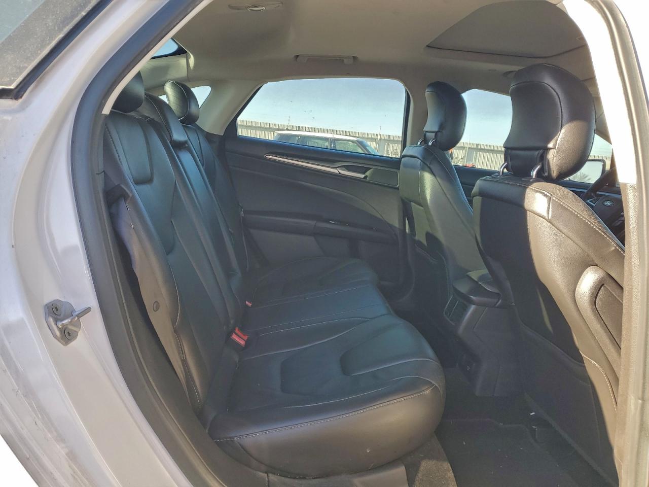2014 FORD FUSION TITANIUM PHEV photo 10