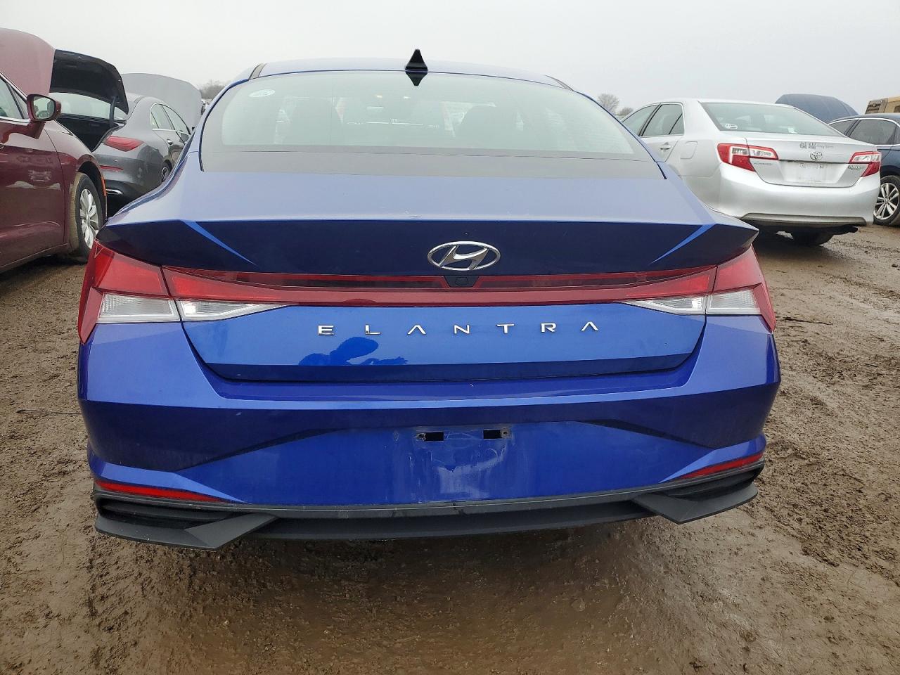 2023 HYUNDAI ELANTRA SEL photo 6