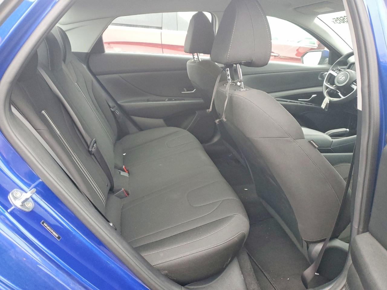 2023 HYUNDAI ELANTRA SEL photo 10