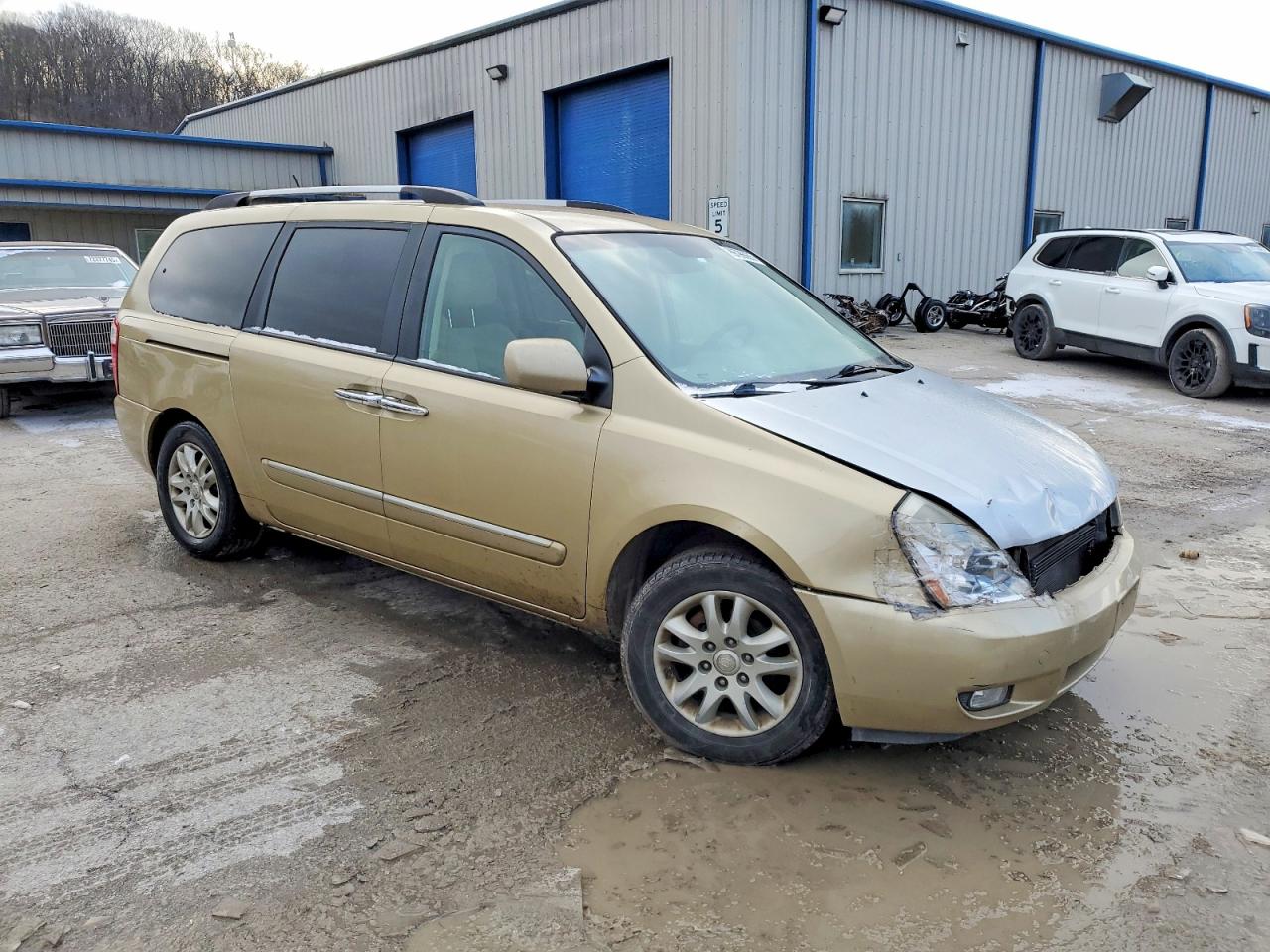 2010 KIA SEDONA EX photo 7