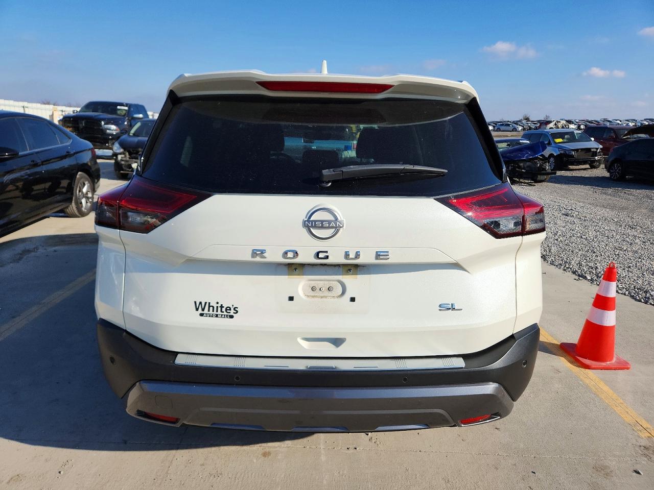 2023 NISSAN ROGUE SL photo 16