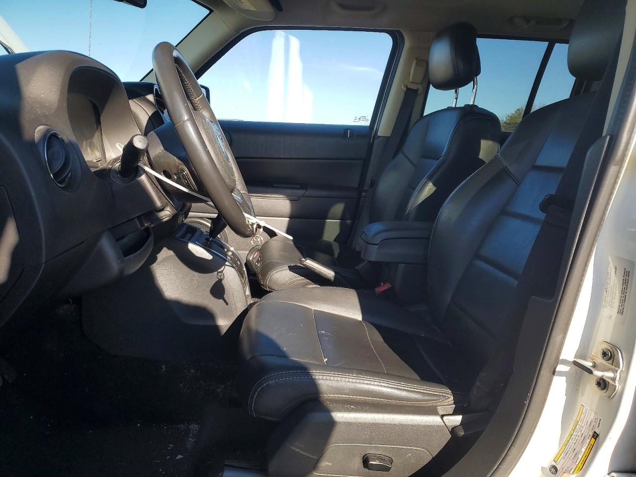 2015 JEEP PATRIOT LATITUDE photo 7