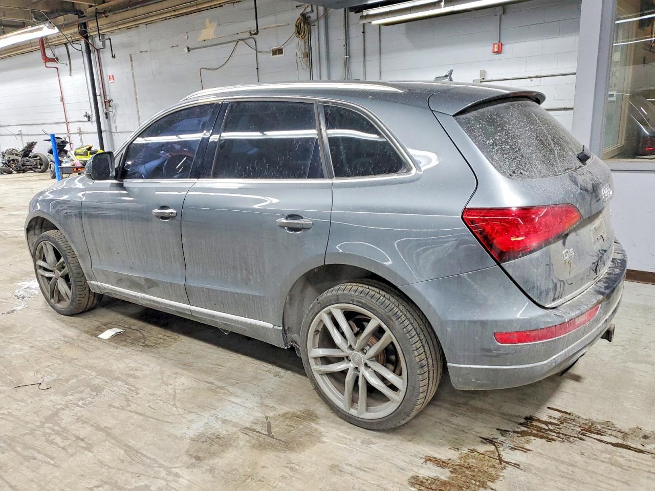 2015 AUDI Q5 PREMIUM PLUS photo 2