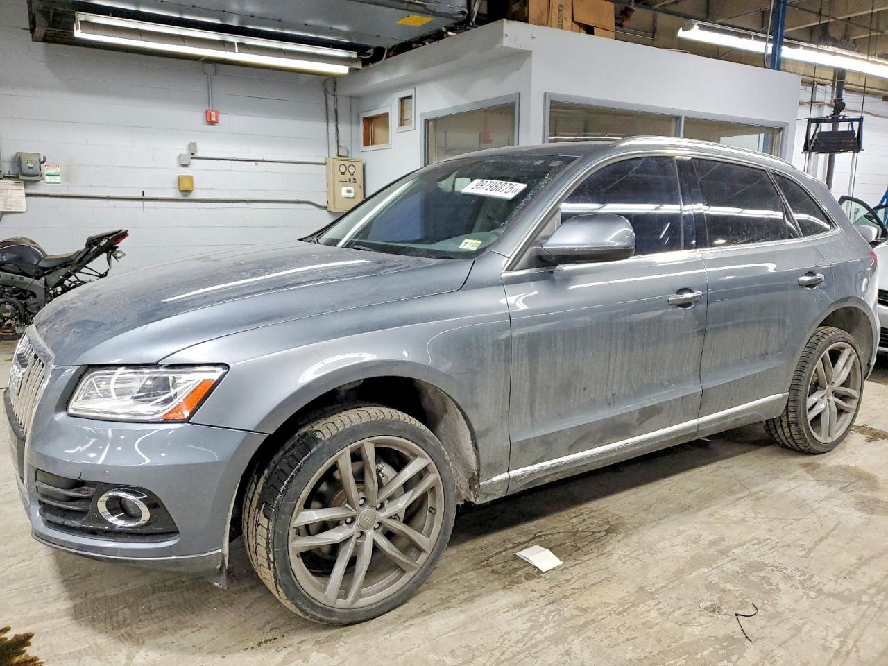 2015 AUDI Q5