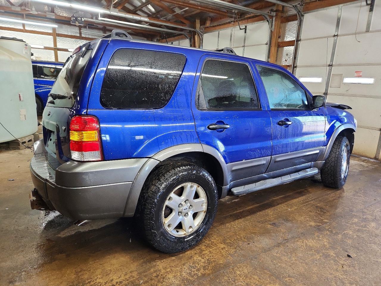 2006 FORD ESCAPE XLT photo 3