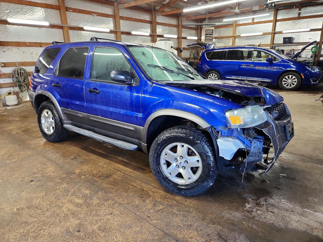 2006 FORD ESCAPE XLT photo 4