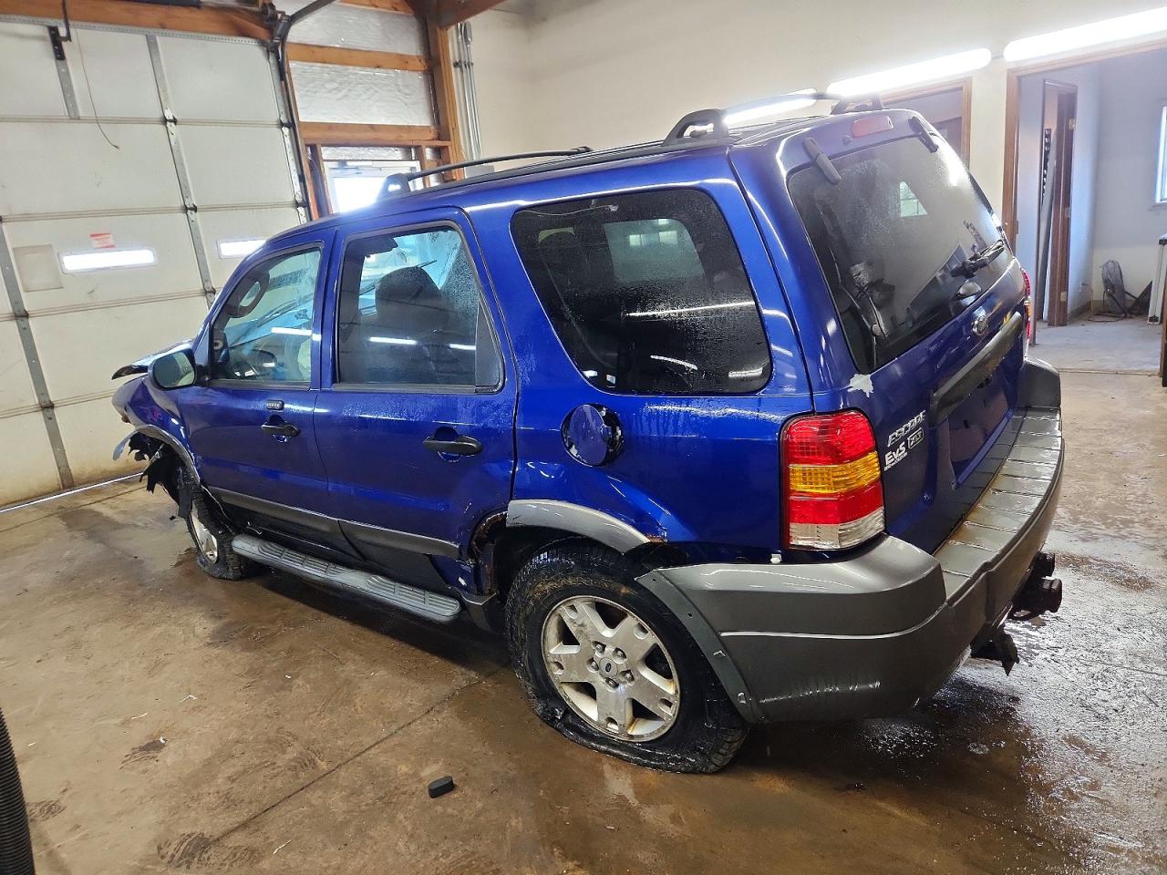 2006 FORD ESCAPE XLT photo 2