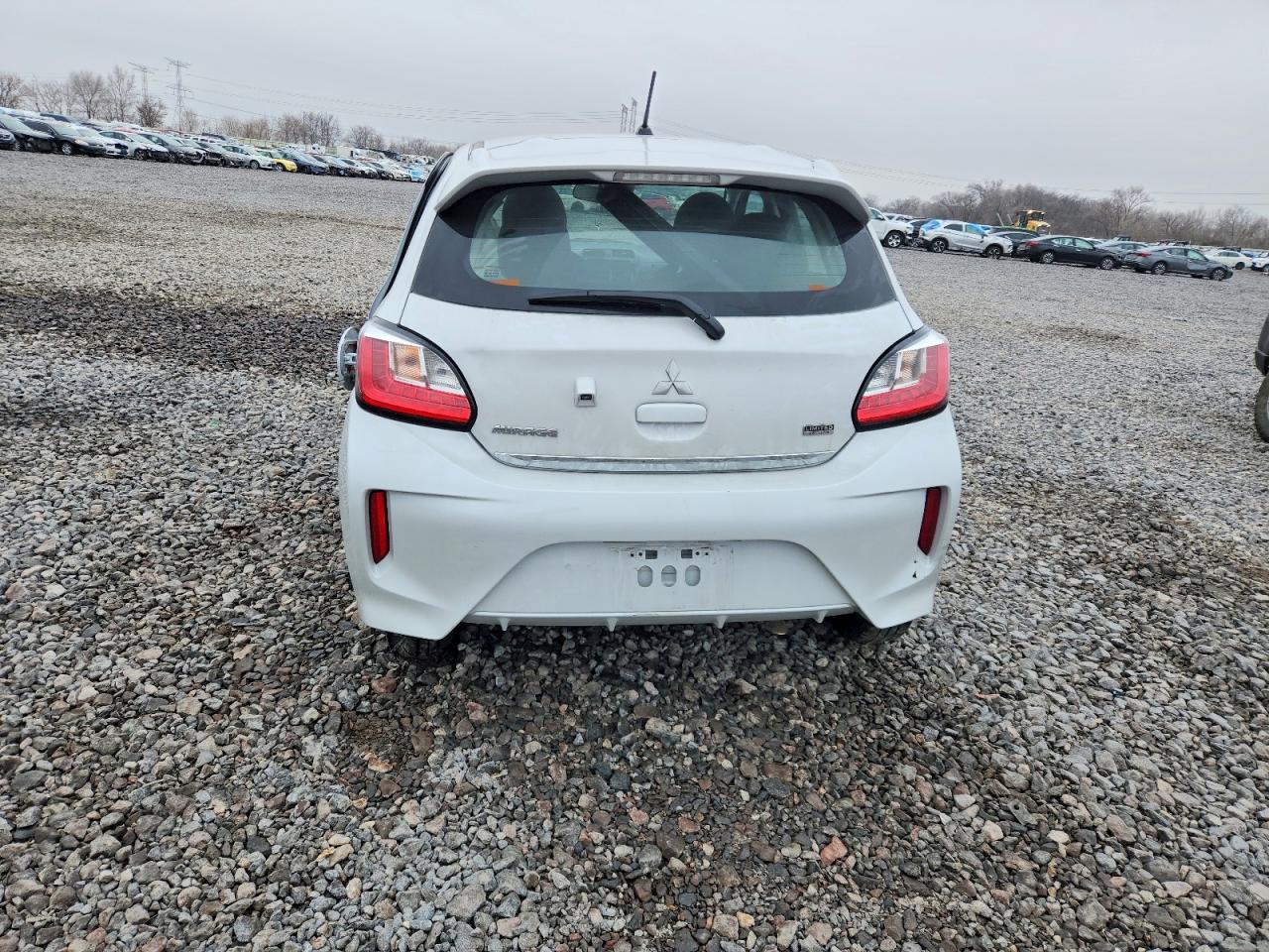 2024 MITSUBISHI MIRAGE ES photo 6