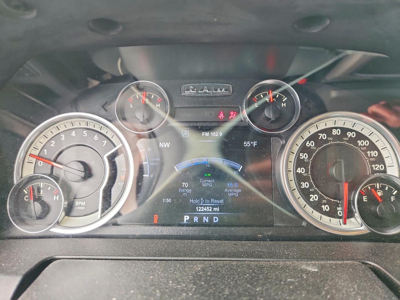 2017 RAM 1500 SLT photo 17