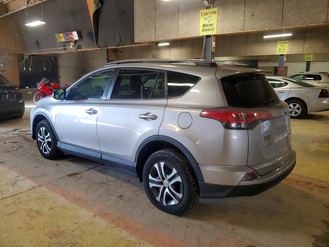 2017 TOYOTA RAV4 LE photo 2