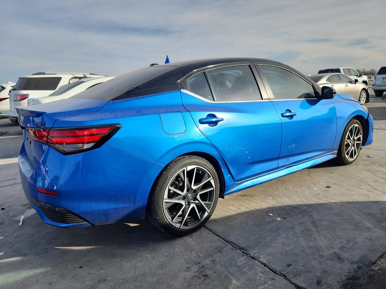 2024 NISSAN SENTRA SR photo 3