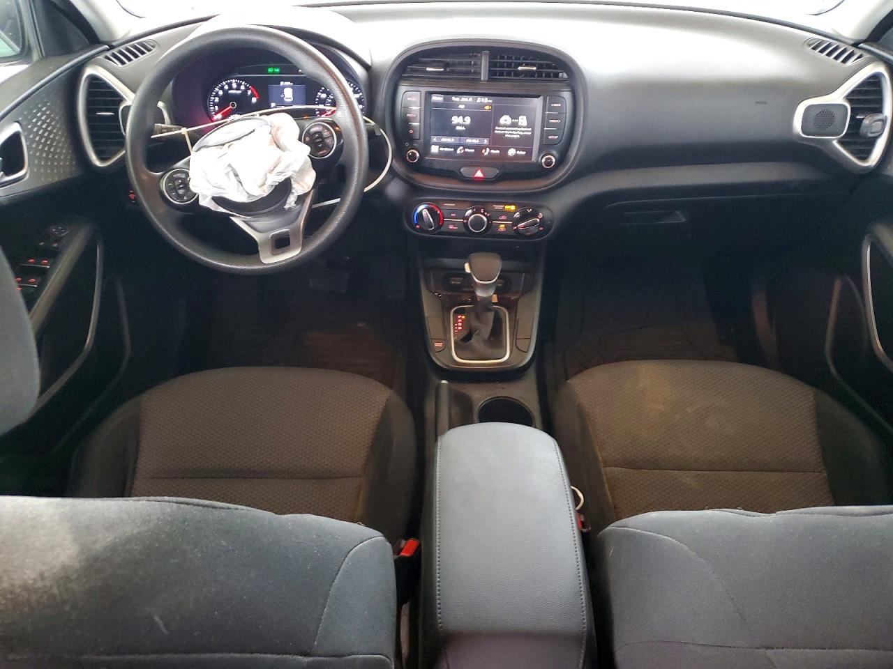 2022 KIA SOUL LX photo 8