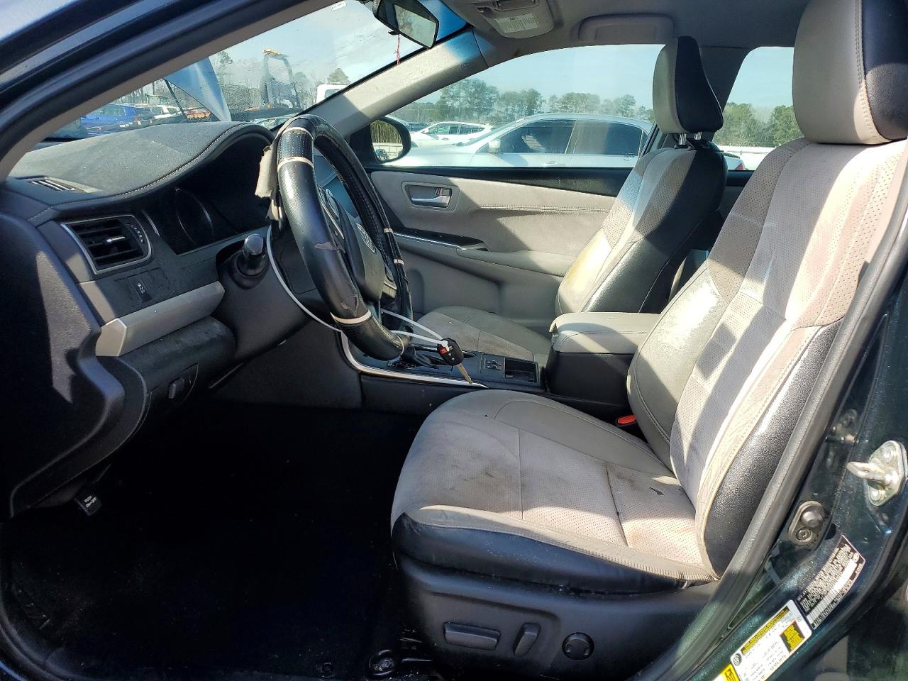 2016 TOYOTA CAMRY LE photo 7