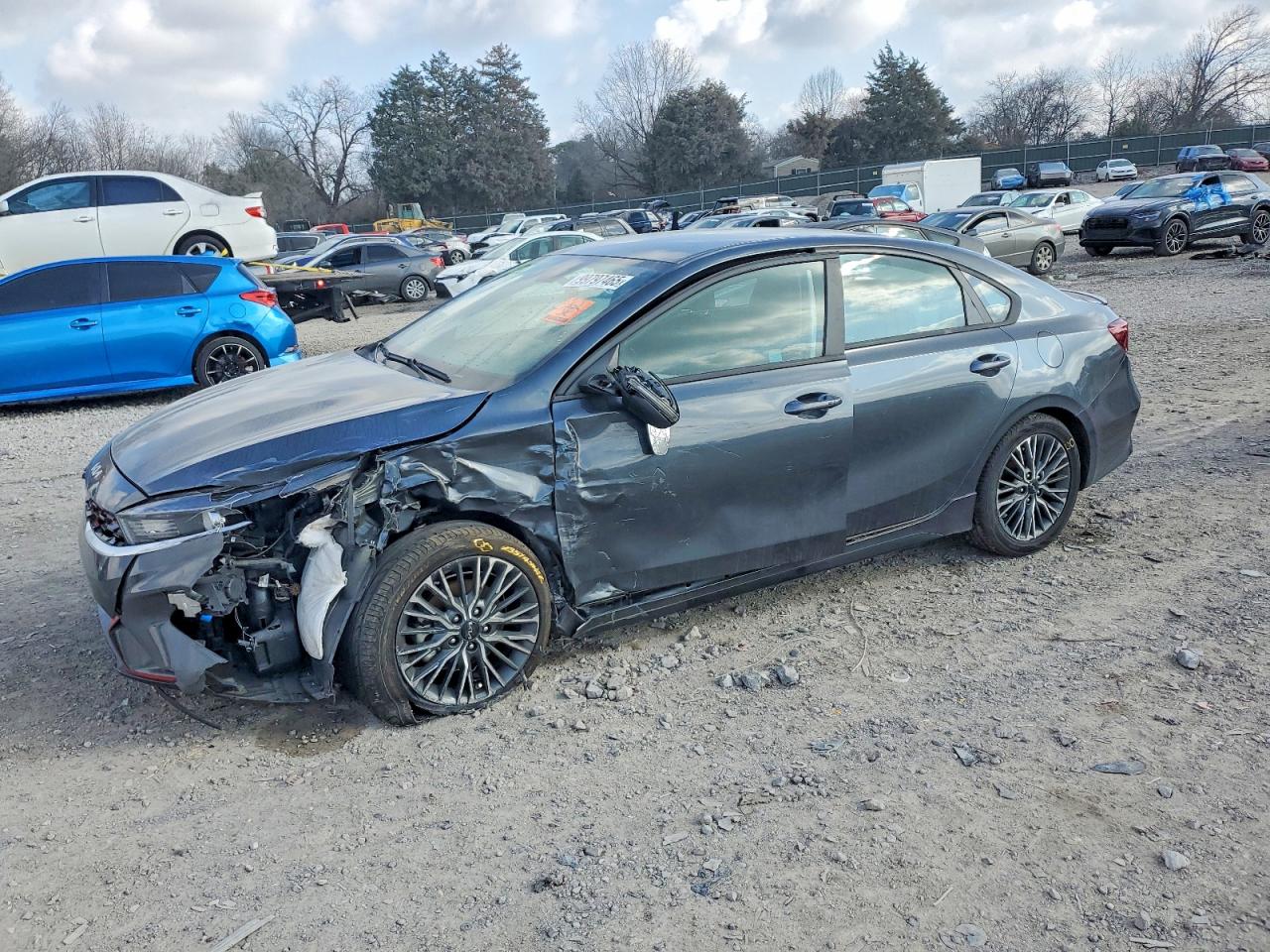 2023 KIA FORTE
