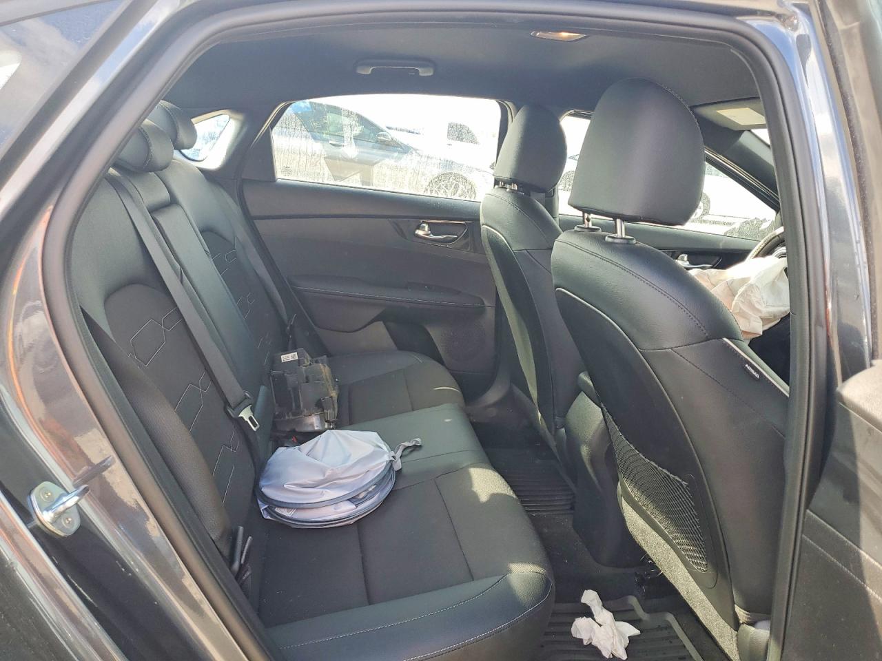 2023 KIA FORTE GT LINE photo 10