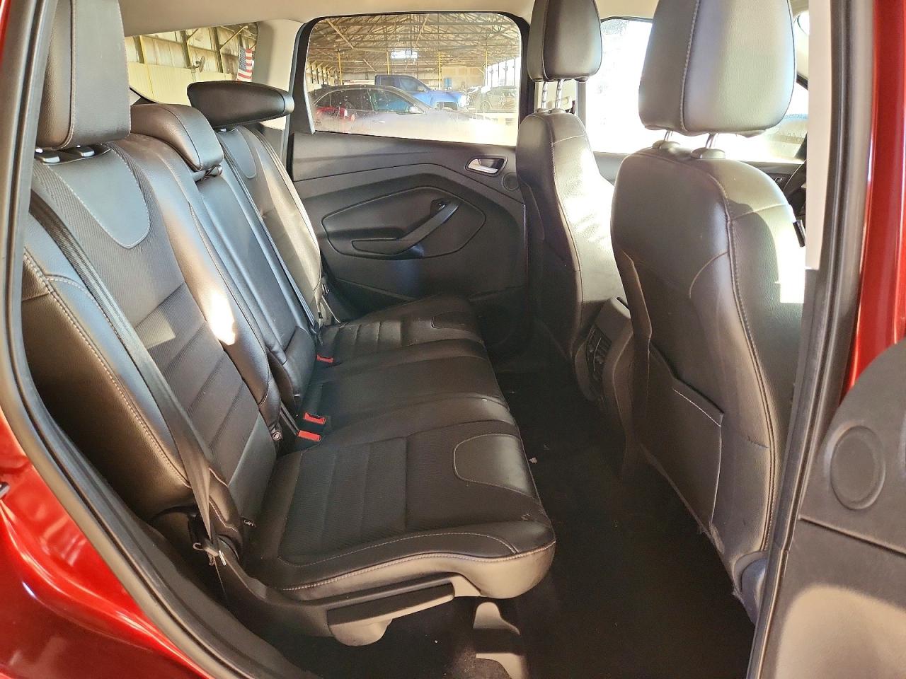 2015 FORD ESCAPE SE photo 11