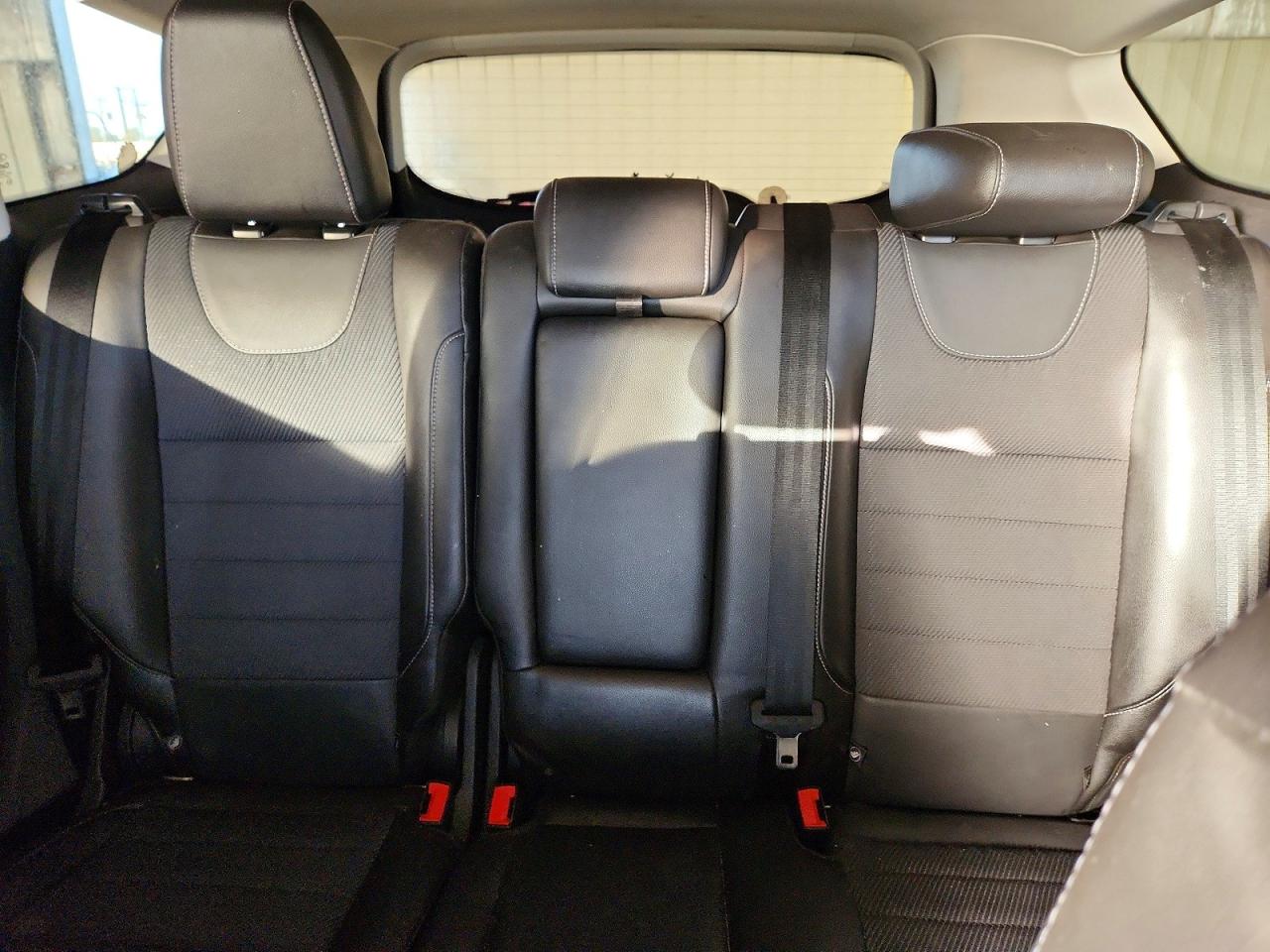 2015 FORD ESCAPE SE photo 10