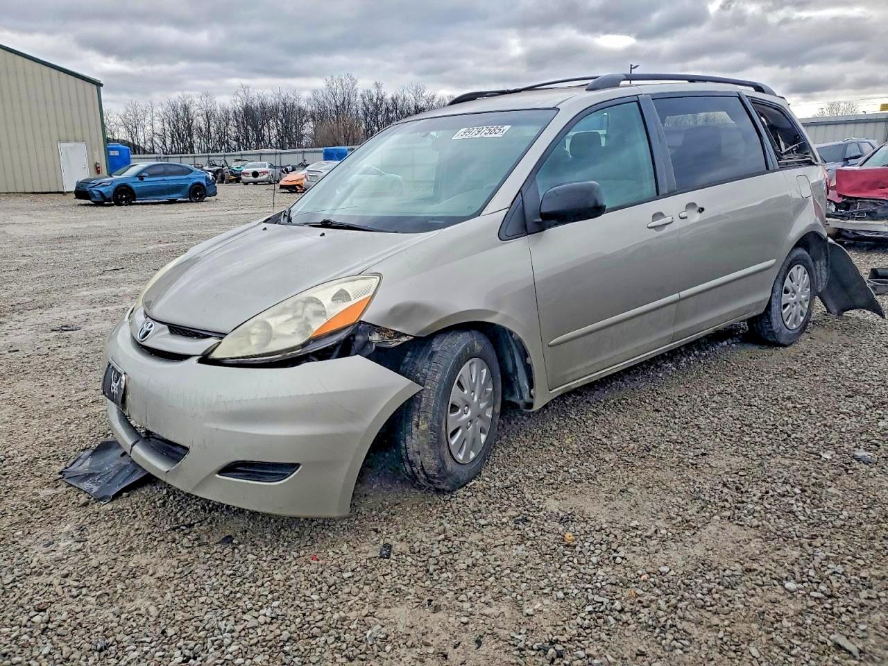 2008 TOYOTA SIENNA