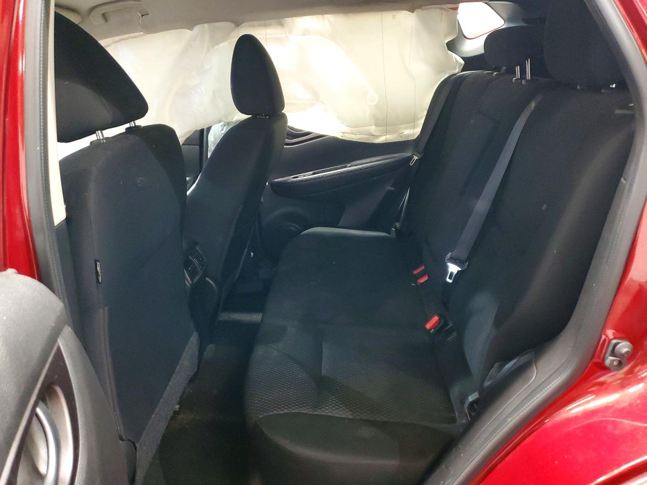 2019 NISSAN ROGUE SPORT S photo 21