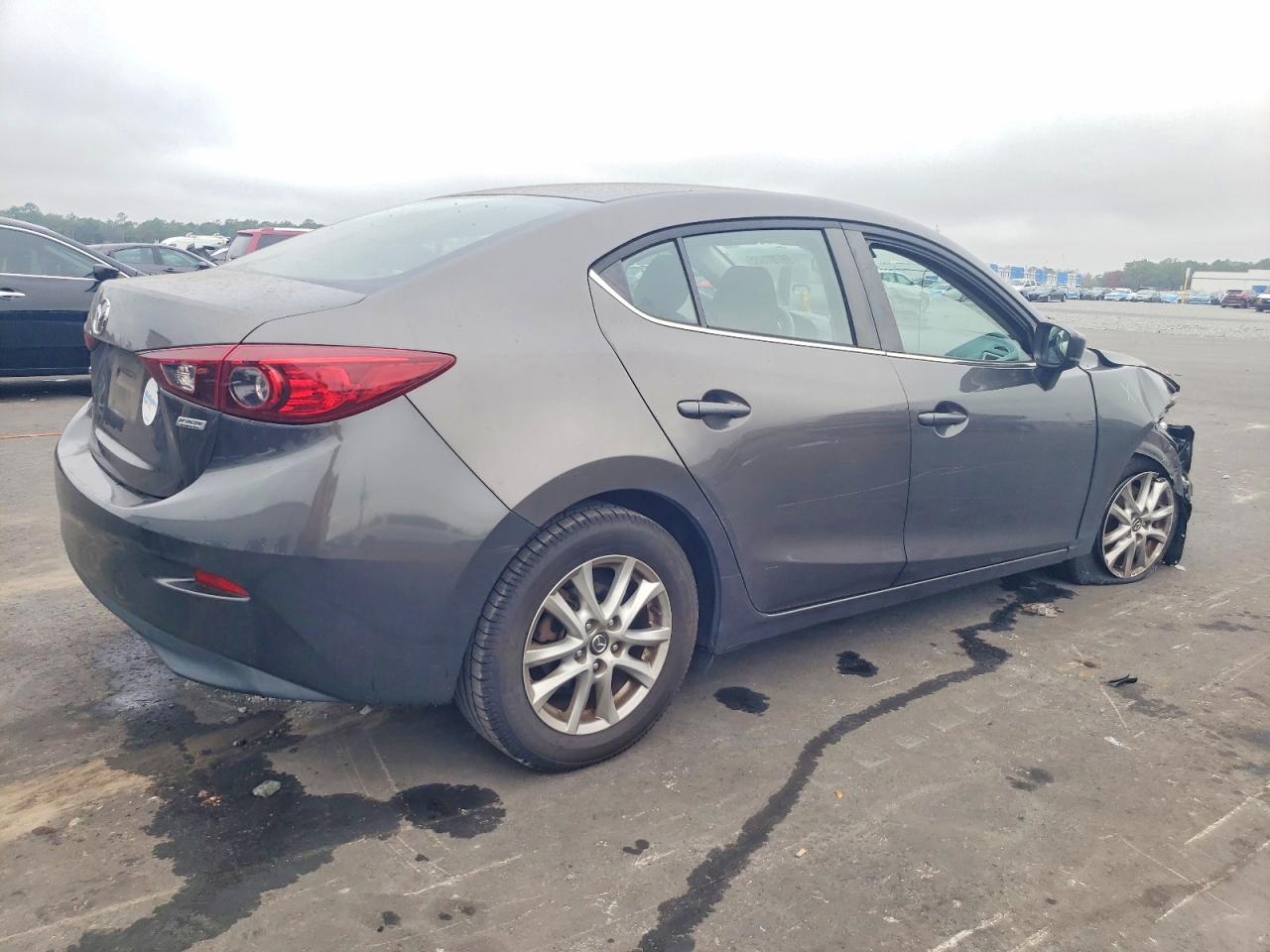 2017 MAZDA 3 SPORT photo 3