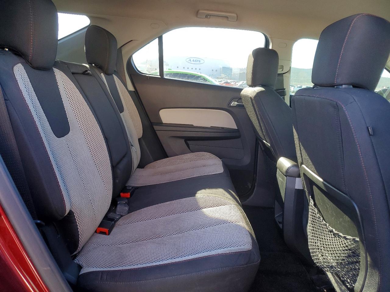 2017 CHEVROLET EQUINOX LT photo 11