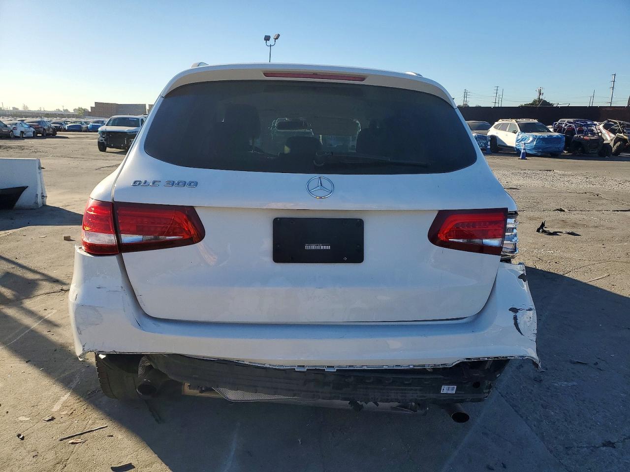 2016 MERCEDES-BENZ GLC 300 photo 6