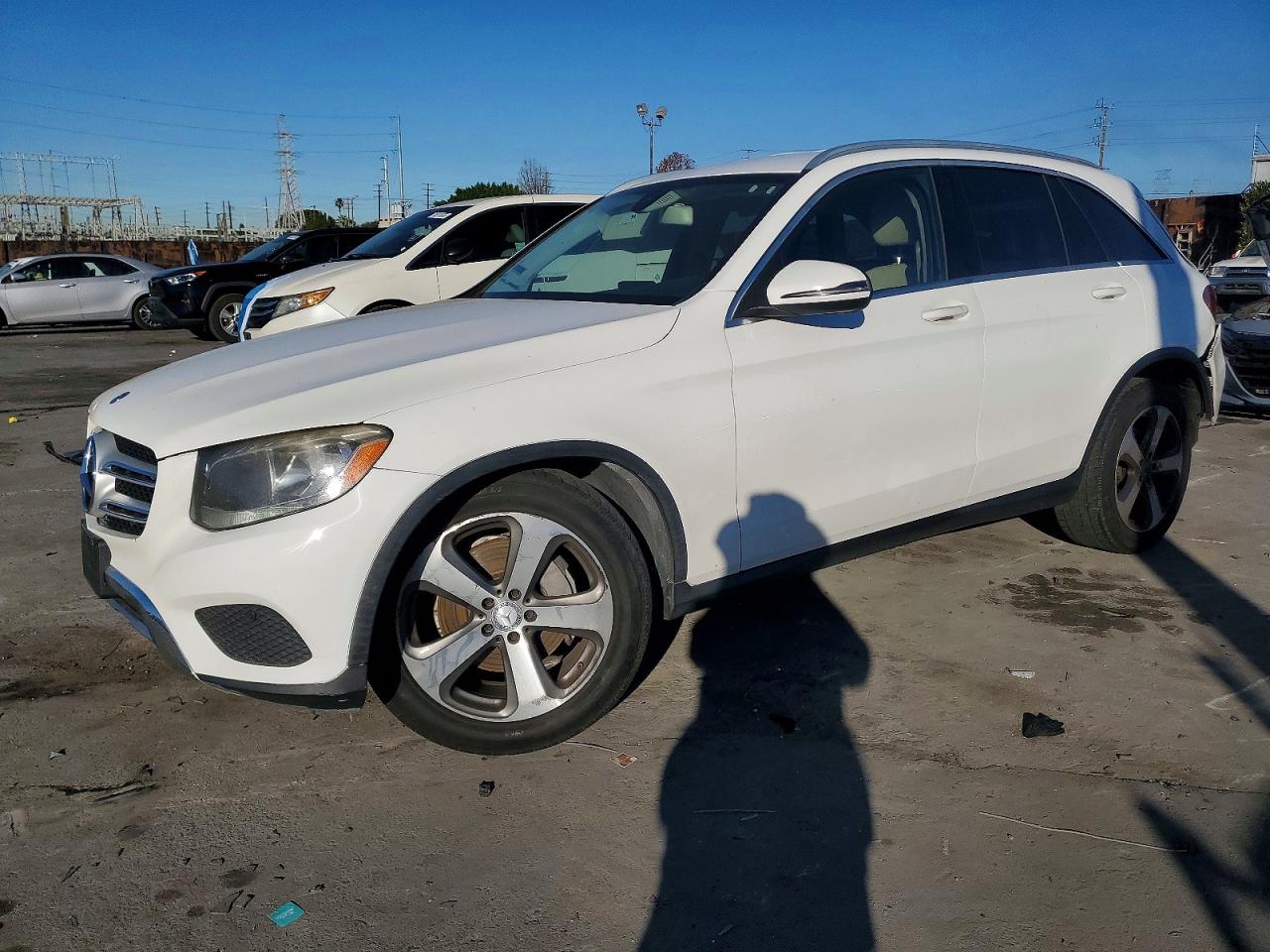2016 MERCEDES-BENZ GLC