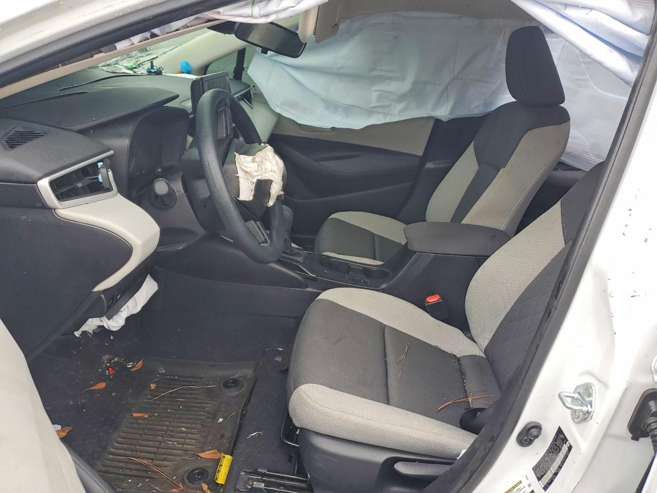 2025 TOYOTA COROLLA LE photo 7