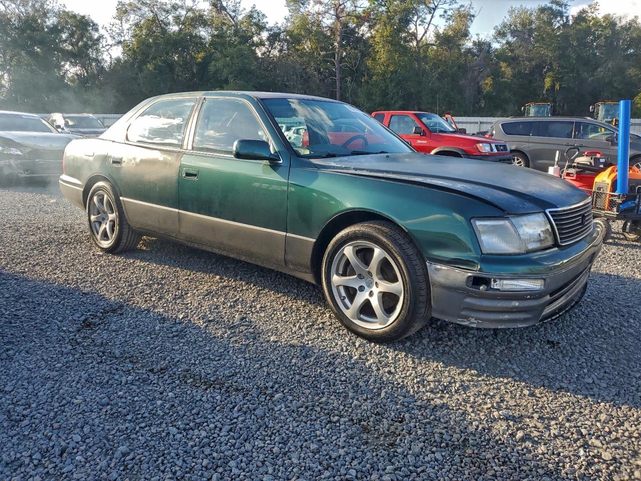 1996 LEXUS LS 400 photo 4