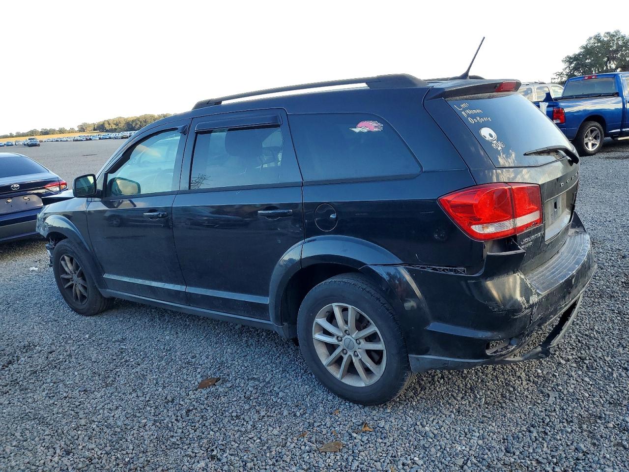 2013 DODGE JOURNEY SXT photo 2