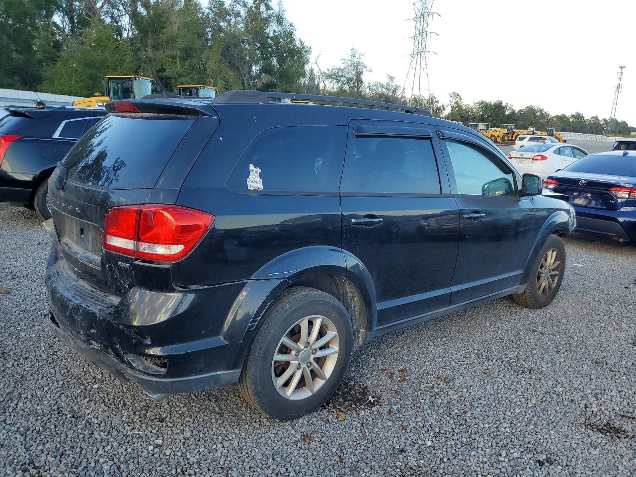 2013 DODGE JOURNEY SXT photo 3