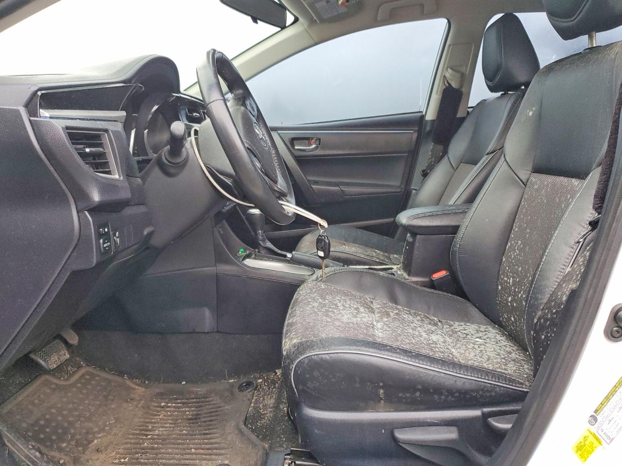 2014 TOYOTA COROLLA S PLUS photo 7