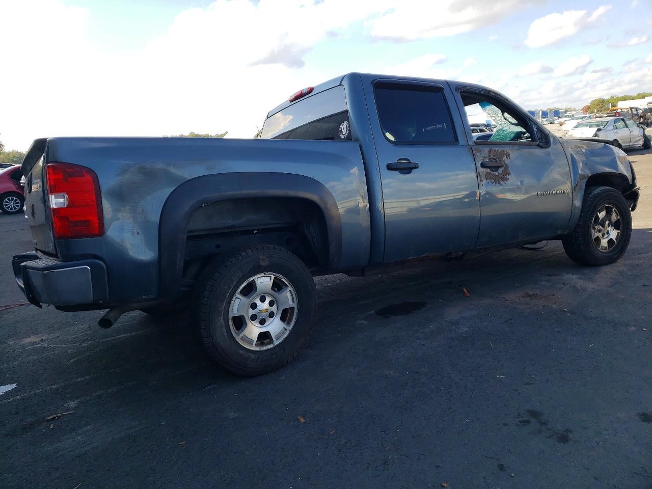 2009 CHEVROLET SILVERADO K1500 photo 3