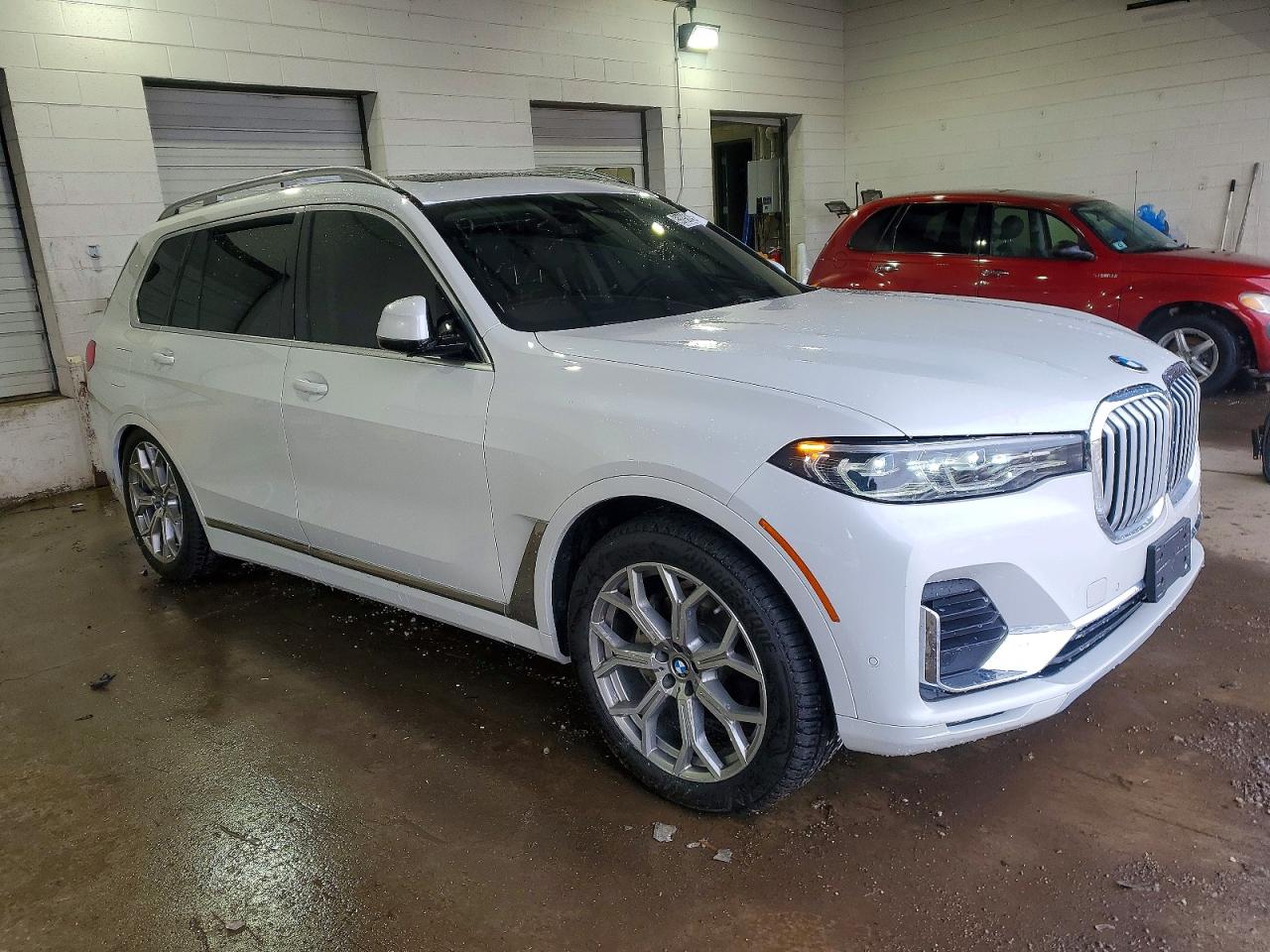 2021 BMW X7 XDRIVE40I photo 4