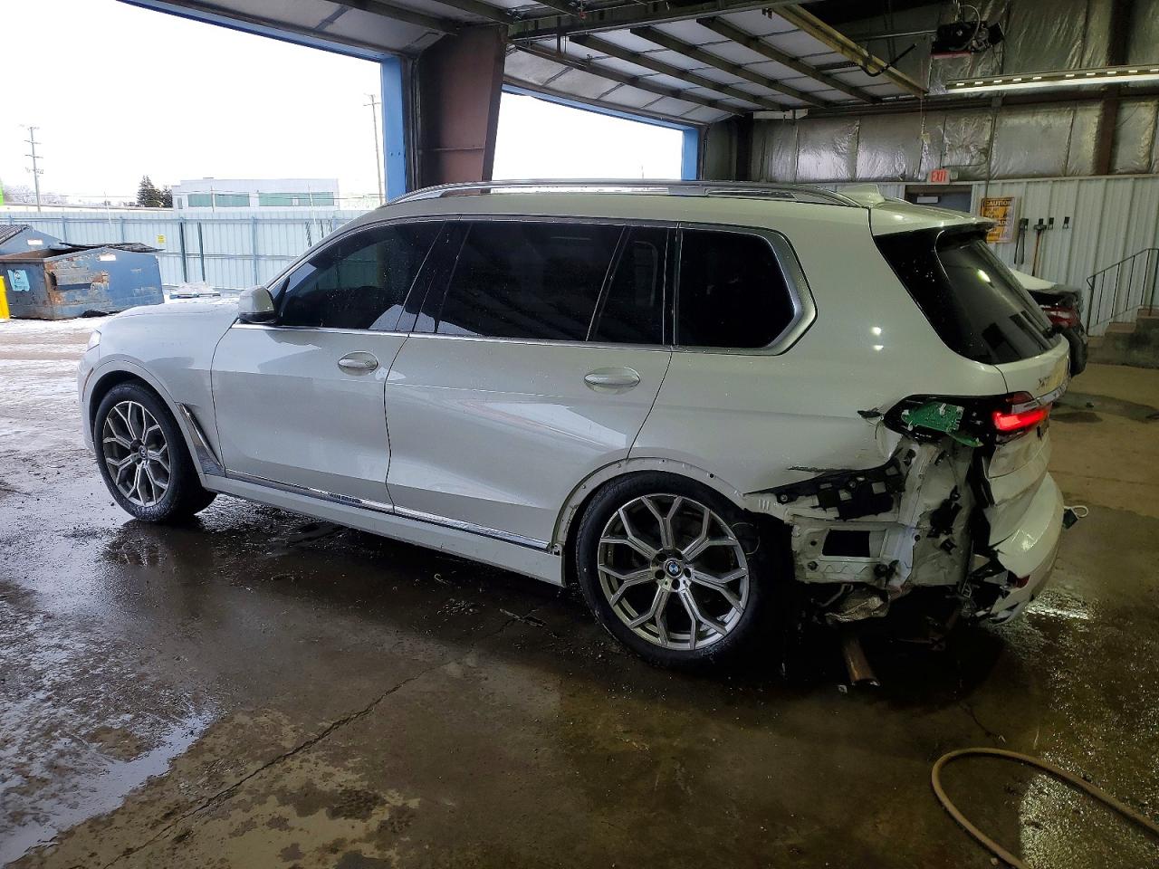 2021 BMW X7 XDRIVE40I photo 2