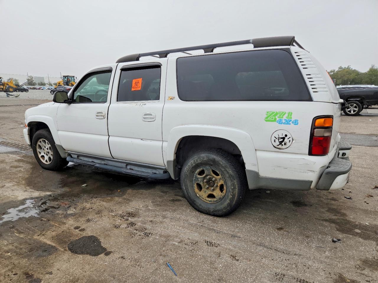 2003 CHEVROLET SUBURBAN K1500 photo 2