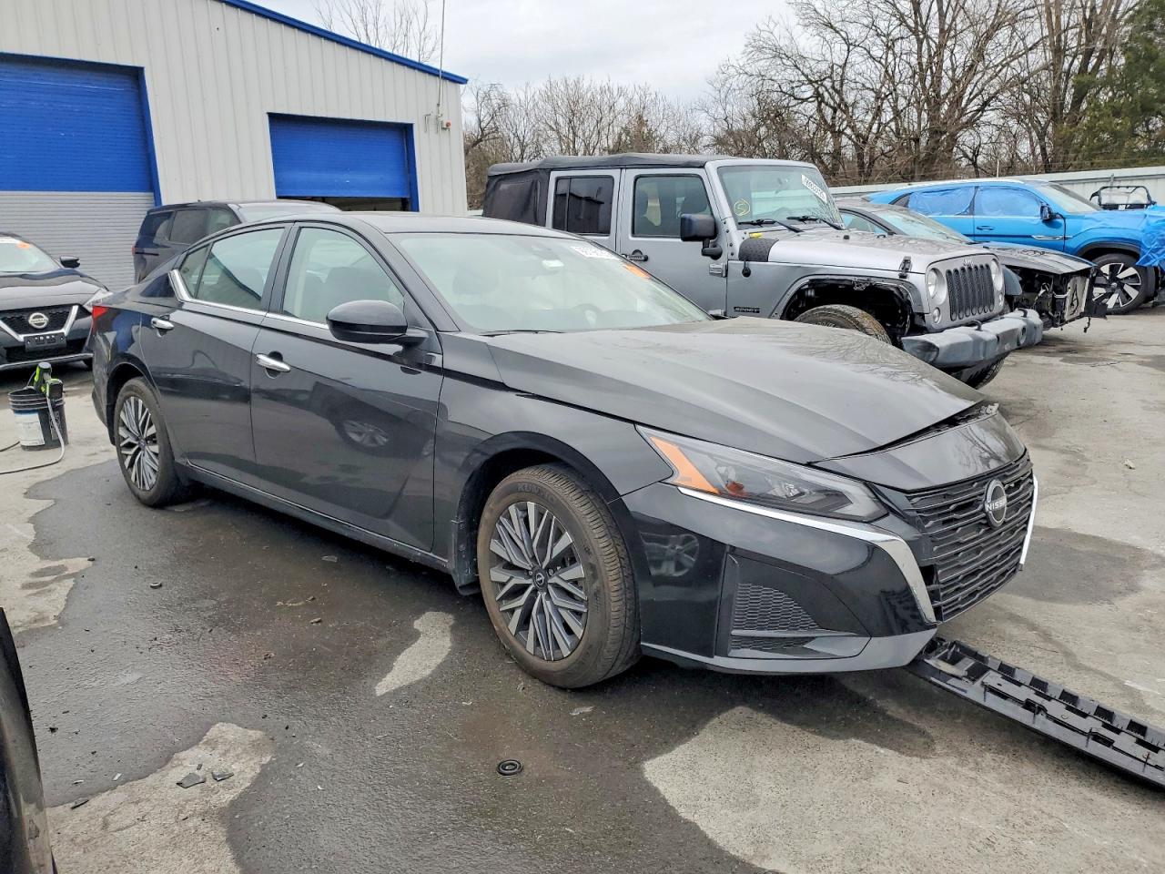 2024 NISSAN ALTIMA 2.5 SV photo 4