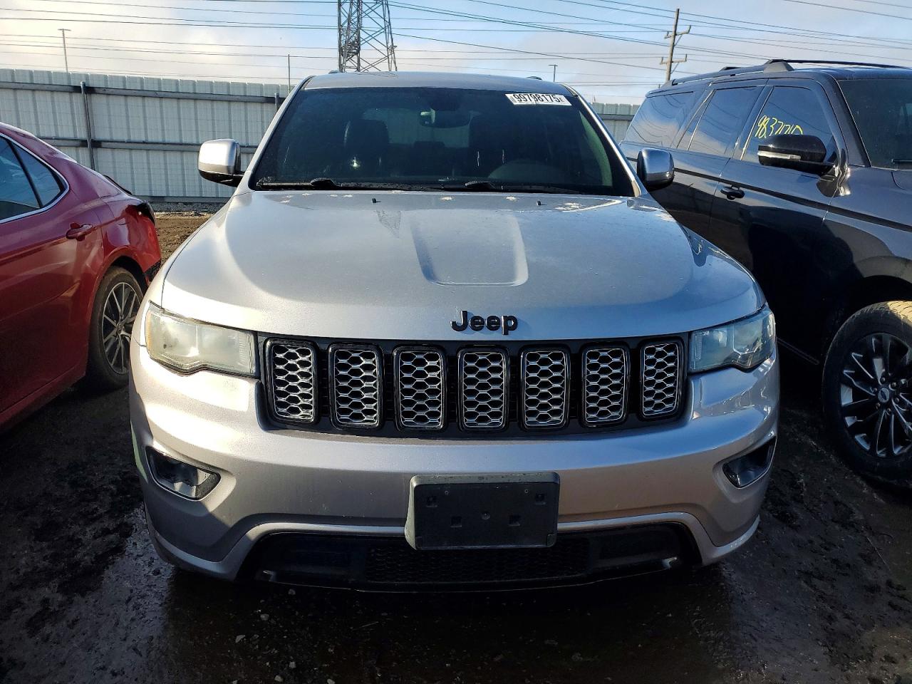 2018 JEEP GRAND CHEROKEE LAREDO photo 5