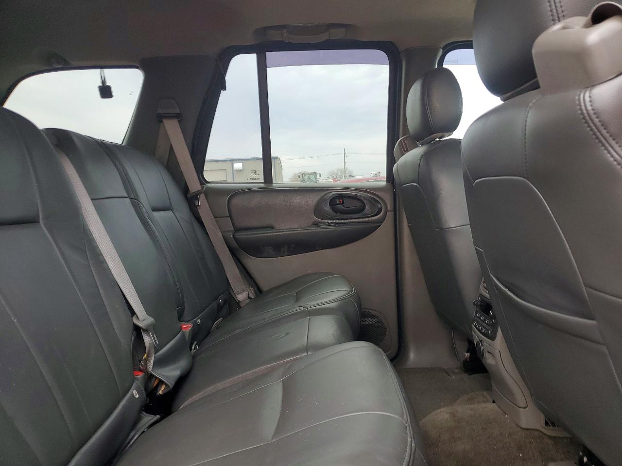 2003 CHEVROLET TRAILBLAZER photo 11