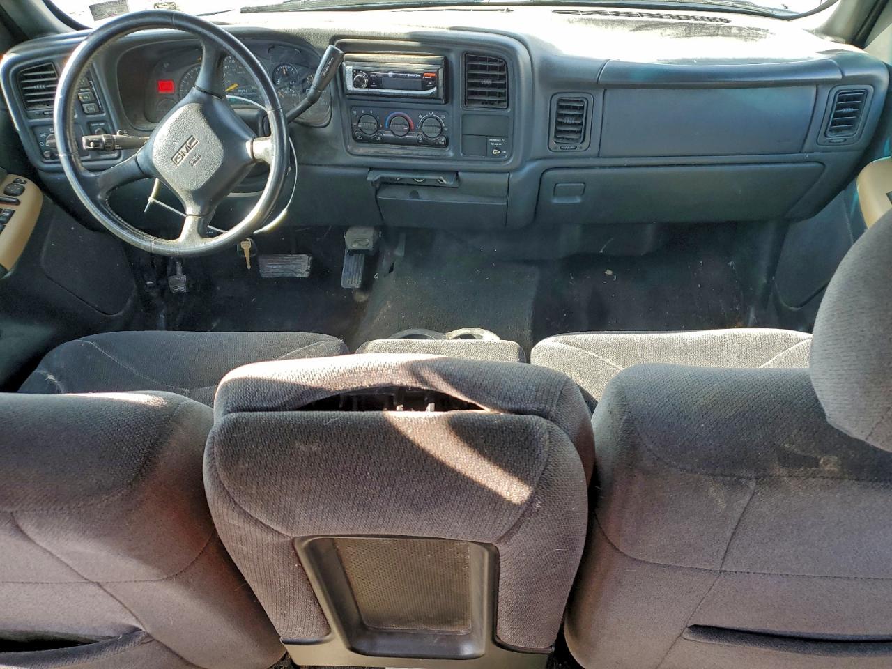 2001 GMC NEW SIERRA K1500 photo 8