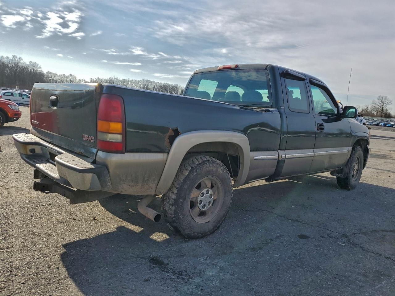 2001 GMC NEW SIERRA K1500 photo 3