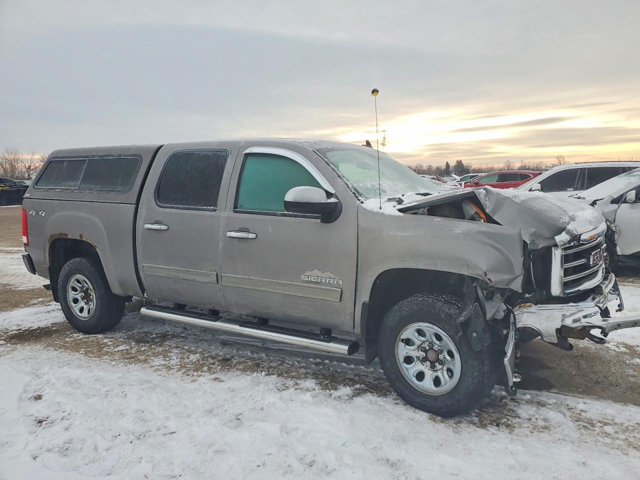 2012 GMC SIERRA K1500 SL photo 4
