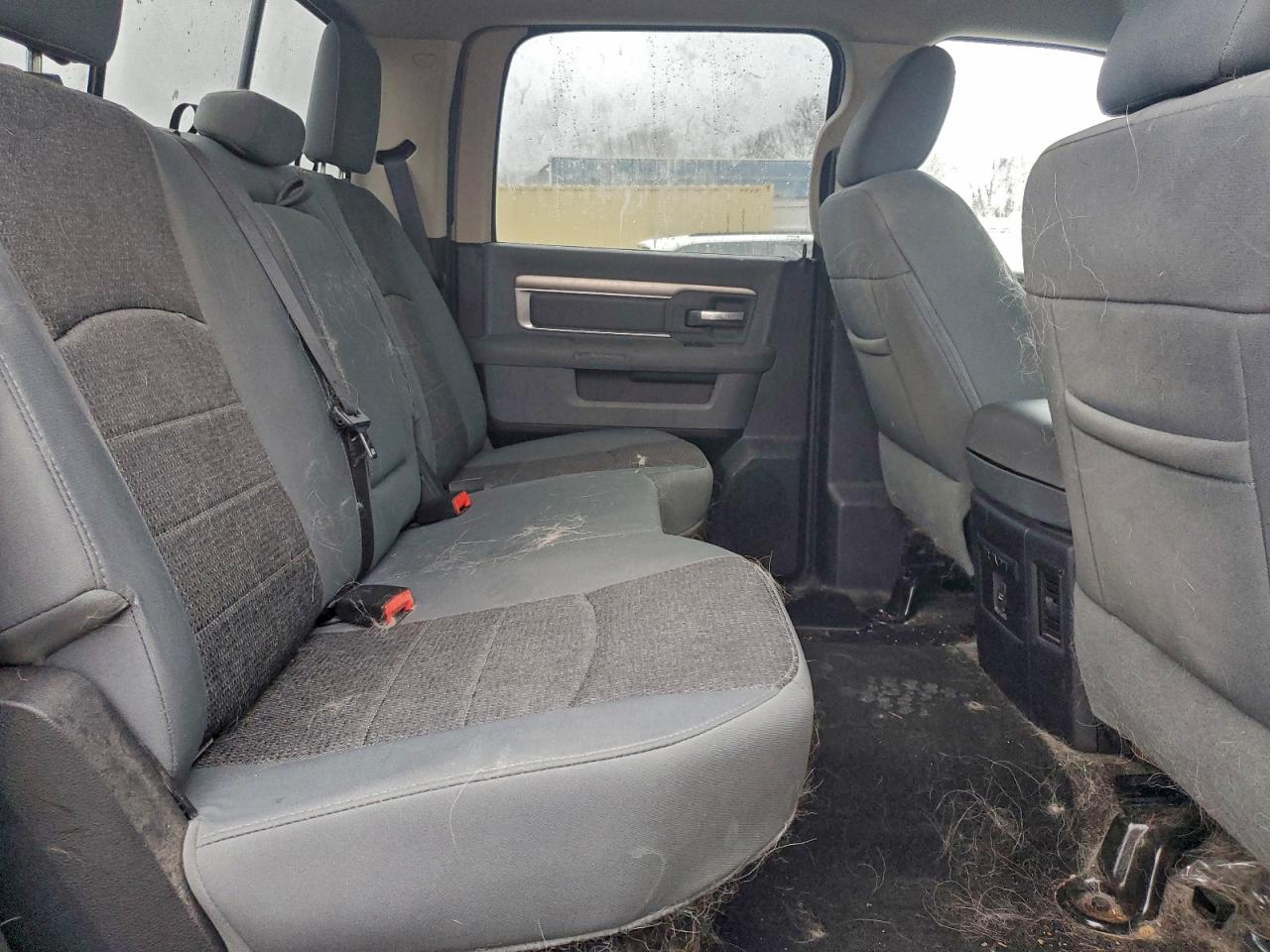 2015 RAM 1500 SLT photo 10