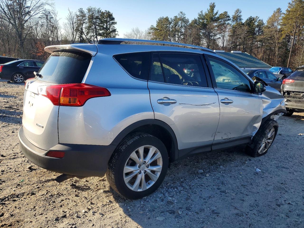 2013 TOYOTA RAV4 LIMITED photo 3