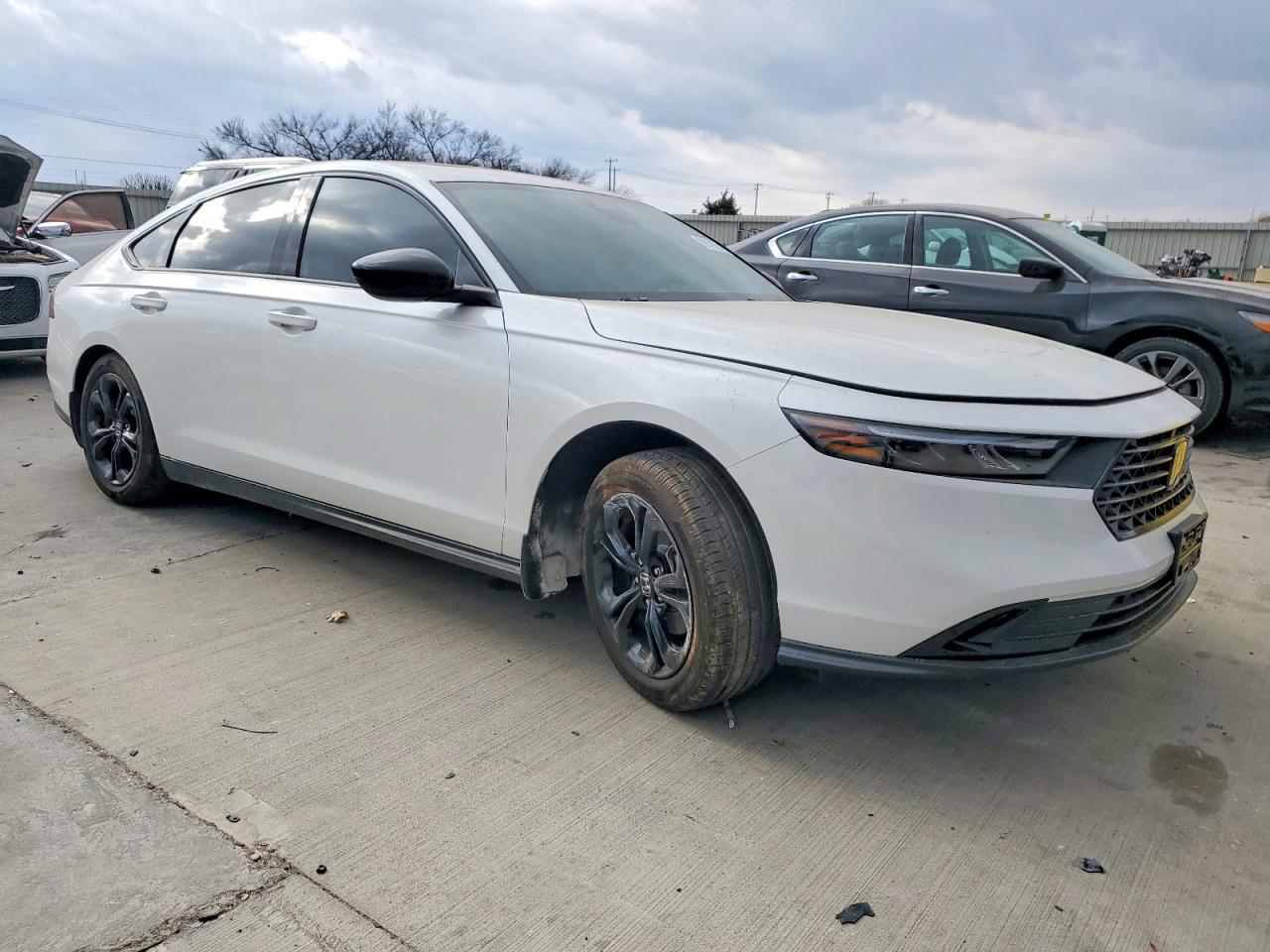 2025 HONDA ACCORD SE photo 4