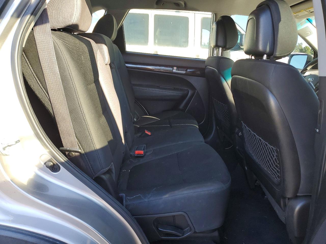 2015 KIA SORENTO LX photo 10